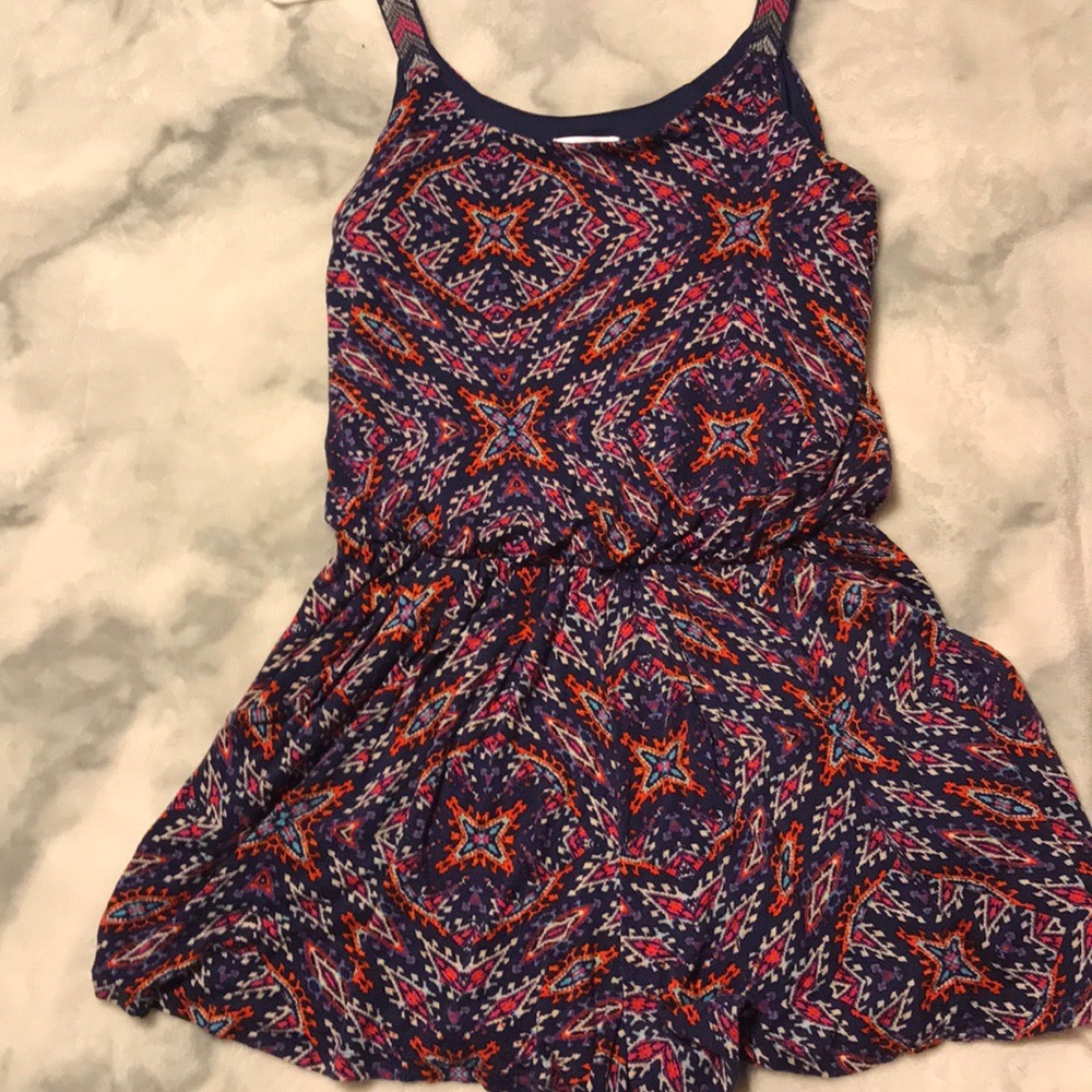Romper - Picture 2 of 2
